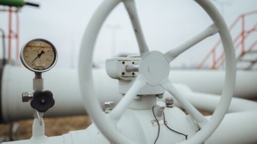 В Україні впали обсяги закачування газу на 44%
