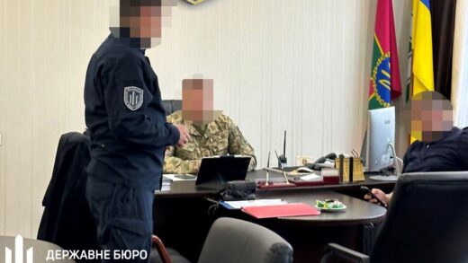 Посадовець ДПСУ зводив будинок силами підлеглих