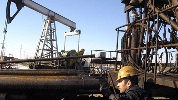 Доходи Росії від нафти і нафтопродуктів на мінімумі за два роки