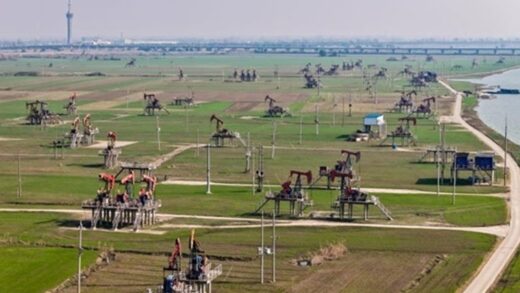 Ціни на нафту знижуються на новинах зі США і Китаю