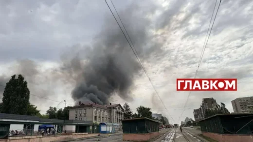Що відбувається у Дарницькому районі Києва після атаки росіян. Фоторепортаж