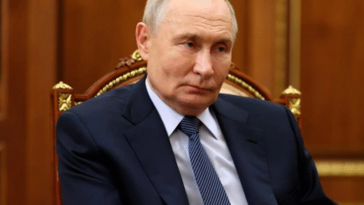 У Росії почали продавати свічки "з запахом Путіна"