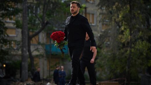 Атака на Київ: Зеленський вшанував пам'ять жертв
