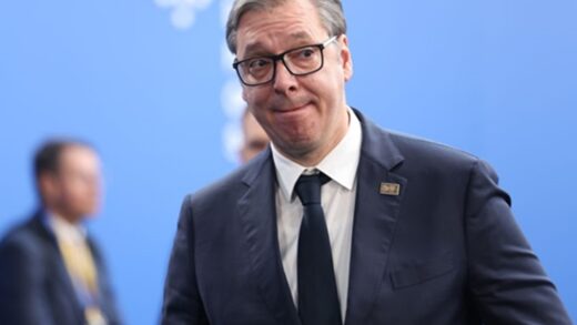 Сербія зупинила експорт зброї до Ізраїлю