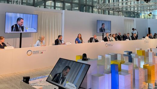 Нідерланди виділили 300 млн євро на відновлення України