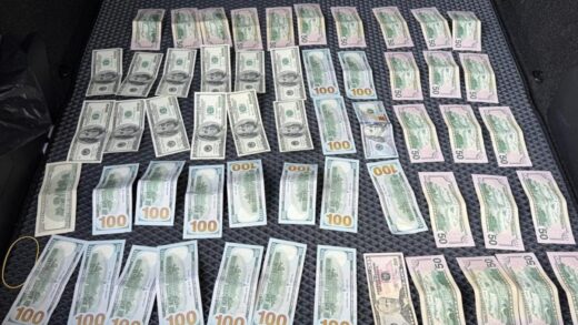 На Закарпатті прикордонник відмовився від хабаря у $10 тисяч