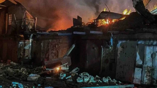 Удар по Київщині: у ДСНС показали фото наслідків