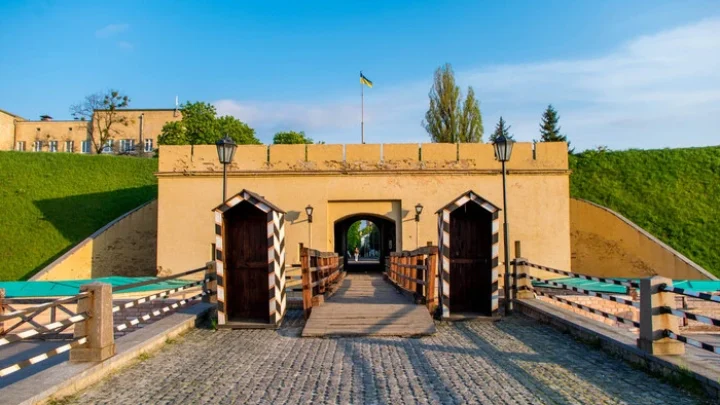 Косий капонір. Які таємниці береже найстрашніша в