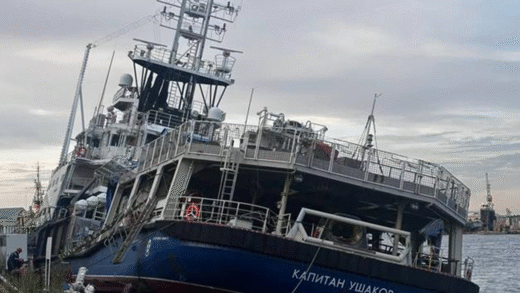 У Санкт-Петербурзі затонув буксир Капітан Ушаков