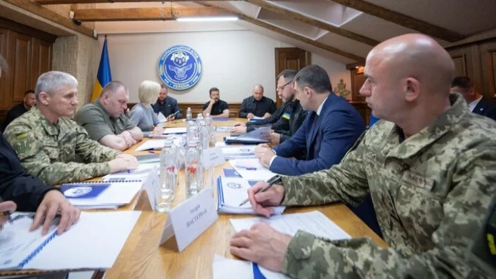 Зеленський провів нараду присвячену звільненню полонених