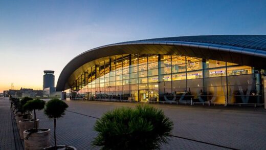 Варшава, Люблін, Жешув: Повітряний простір закрито