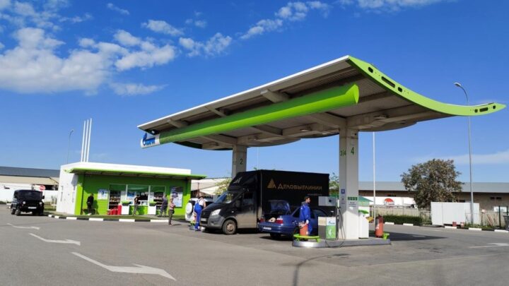 Паливна криза в Росії: дефіцит бензину тепер охопив 20 регіонів
