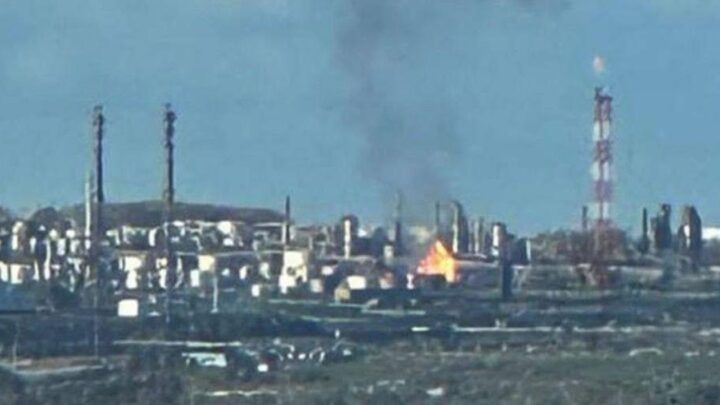 ЗМІ дізнались про наслідки атаки на заводи в Уфі