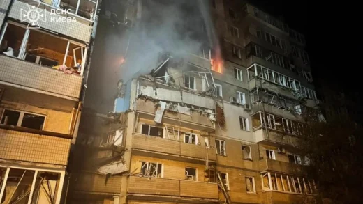 Рятувальники відзвітували про наслідки нічної атаки на Київ (фото)