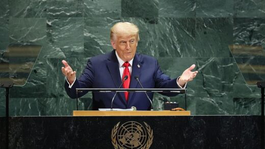 Трамп заявив, що зміни клімату "не існує"