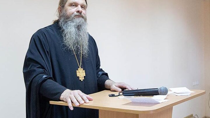 В РПЦ закликали бити дітей, щоби вони "не виростали ідіотами"