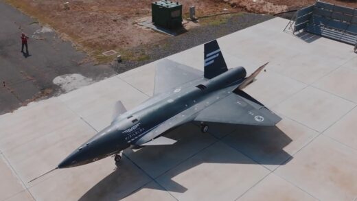 У Туреччині показали випробування безпілотного винищувачв Kızılelma