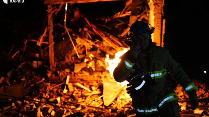Руйнування і пожежі: у Харкові чотири влучання
