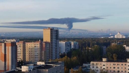 У російському Ярославлі спалахнула пожежа на НПЗ