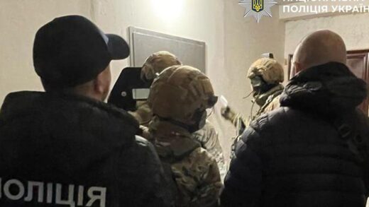 У Кривому Розі директор КП організував схему на похованні воїнів