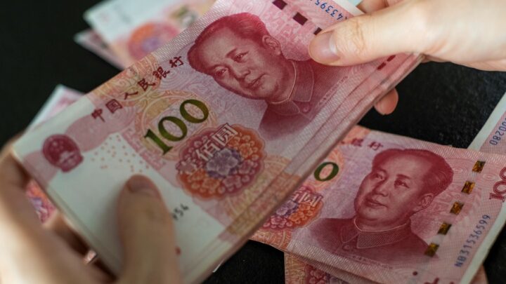 Трейдери вимагають від Індії оплати в юанях за російську нафту - ЗМІ