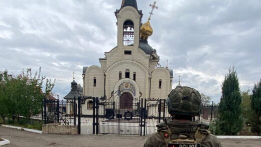 Росіяни скинули бомбу на храм УПЦ в Костянтинівці: є загиблі