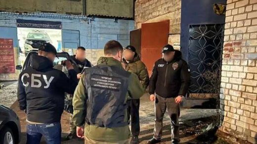 У Черкаському ТЦК викрили схему звільнення від мобілізації за 15 тисяч доларів через «Оберіг»