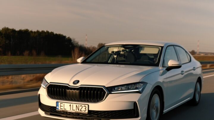 Дизельна Škoda Superb встановила рекорд, проїхавши 2831 км на одному баку