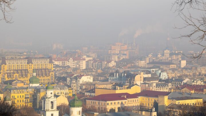 У Києві визначились з датою підключення будинків до тепла