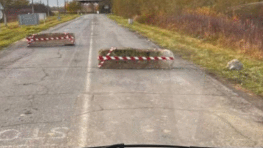 Прорив кордону: біля пунктів пропуску почали встановлювати бетонні блоки