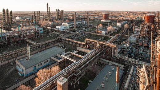 ГУР уразило нафтохімічний завод в Росії