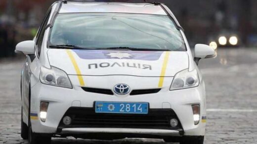 У Києві завершили розслідування щодо менеджерки, яка інсценувала напад і привласнила 60 тисяч гривень