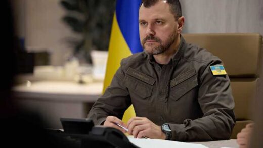 Клименко побудував «імперію відкатів»: всередині МВС працює власна фінансова вертикаль