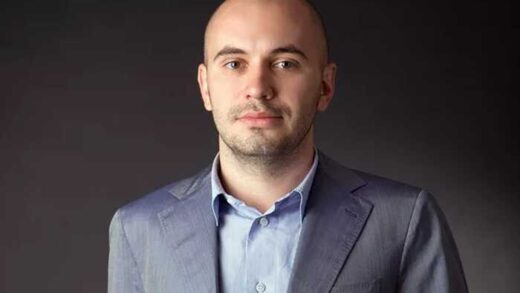 «Укрбуд» ще не приватизований, а активи вже розпродають: родина Астіонів готується на вихід?