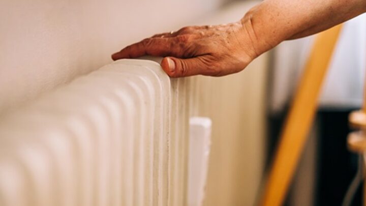 У Києві після атаки Росії обмежили подачу тепла