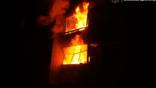 У Запоріжжі БПЛА влучив у багатоповерхівку