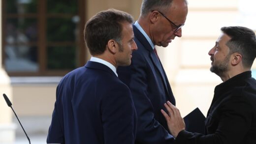 ЗМІ: Зеленського попередили про "зраду" з боку США