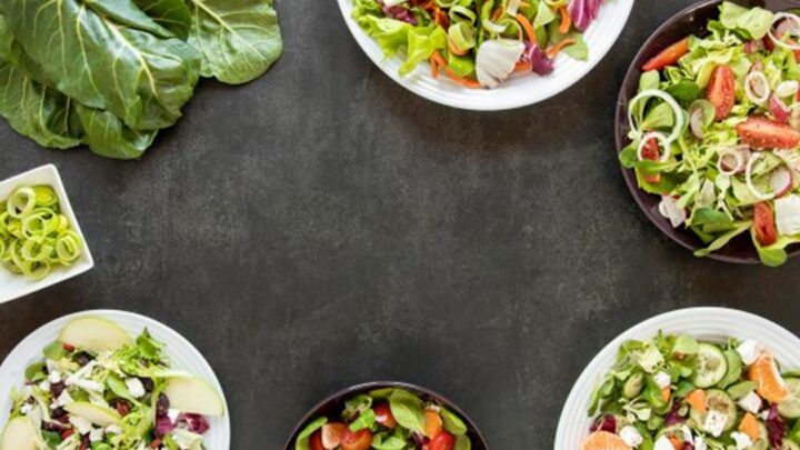 Секрети довгого життя салатів: як уникнути отруєнь під час свят