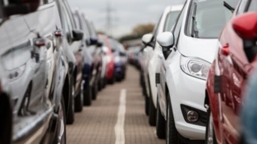 ЄС відтермінував заборону на дизельні та бензинові авто