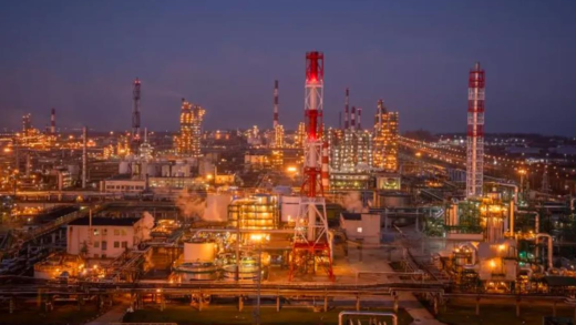 Один із найбільших НПЗ Росії зупинив роботу після атаки дронів - ЗМІ