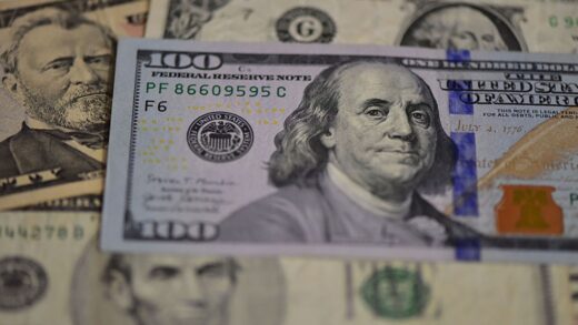 Україні заявила про успішну реструктуризацію ВВП-варантів