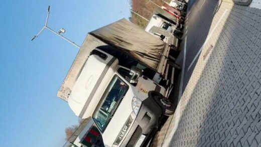 Майже 800 контрабандних рейсів за пів року: пункт «Смільниця» став одним із головних каналів тіньового імпорту