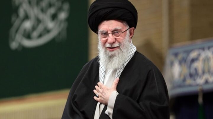 Аятола Хаменеї планує втечу до Москви - ЗМІ