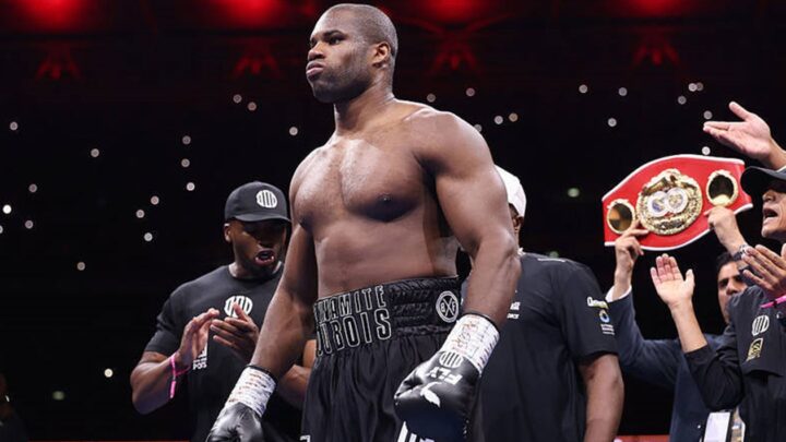 Команда Дюбуа націлилася на поєдинок за чемпіонський пояс