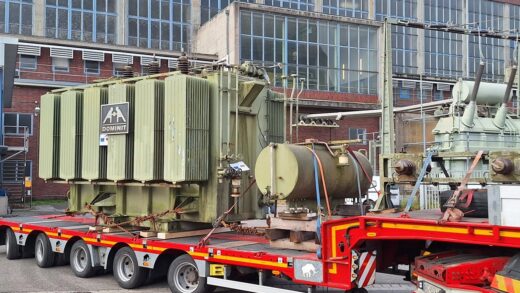 В Україну доправили трансформатор від електростанції німецького міста