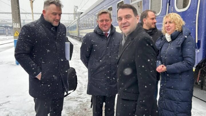 Глава МЗС Чехії прибув з візитом в Україну