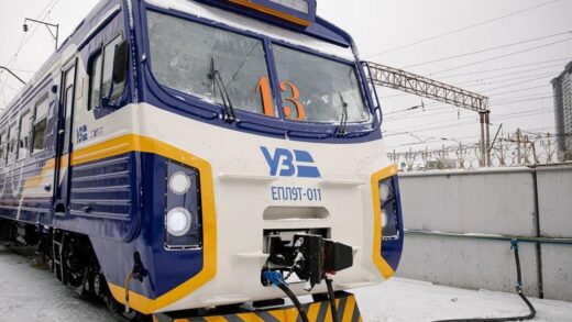 Укрзалізниця через непогоду відправила кілька поїздів з затримками