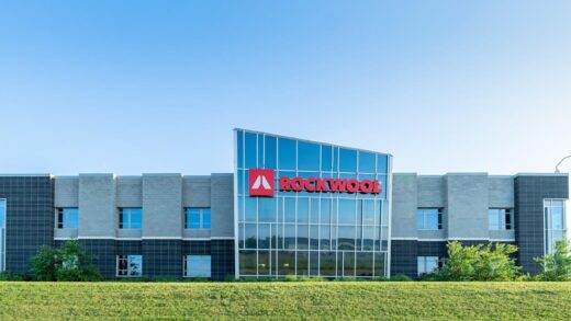 Данська компанія Rockwool заявила, що РФ захопила чотири її заводи