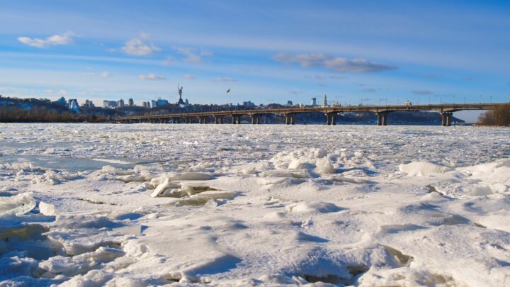 Мороз і тумани: прогноз погоди на початок тижня