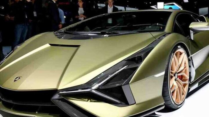 Люксові авто для російського ВПК: Lamborghini та Bentley завозять через підставні фірми в Казахстані й Білорусі